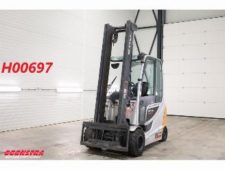 krockskadad bil machine Still  RX60-35 BY 2017 4.213 uur 2017/12