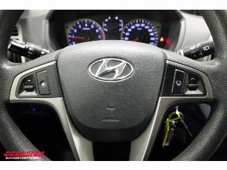 Hyundai I-20 1.2i Business Edition Airco AHK 82.240 km! picture 16