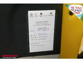 Volkswagen Transporter 2.0 TDI 150 PK L1-H1 2X Schuifdeur Airco Cruise AHK picture 18