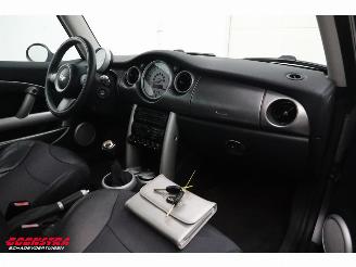 Mini Cooper 1.6 S Clima 154.956 km! picture 7