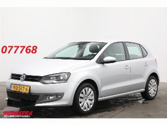 Schadeauto Volkswagen Polo 1.4-16V 5-DRS Comfortline Org.NL Airco Cruise AHK 58.612 km!! 2011/10