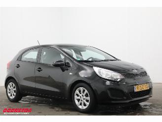 Kia Rio 1.2 CVVT ComfortLine Eerste Eigenaar! Airco 49.780 km! picture 2
