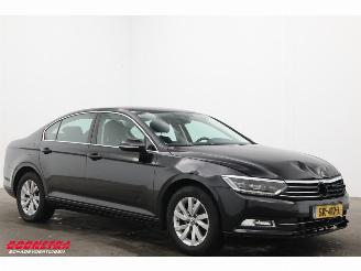 Volkswagen Passat 1.4 TSI DSG Comfortline LED ACC Navi Clima PDC 151.000 km! picture 2