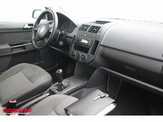 Volkswagen Polo 1.4-16V 5-DRS Airco Cruise picture 6