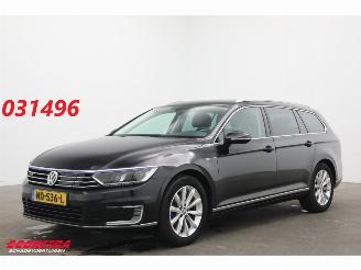damaged passenger cars Volkswagen Passat Variant 1.4 TSI GTE Highline LED ACC Navi Clima Camera SHZ AHK 2016/12