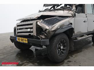 Landrover Defender 2.4 TD HT 110" E 4WD 6-Pers Leder Airco AHK picture 13