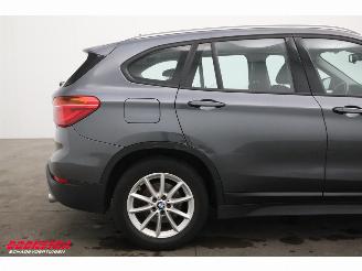 BMW X1 sDrive20i Aut. Executive Navi Clima Cruise PDC AHK 54.504 km! picture 5