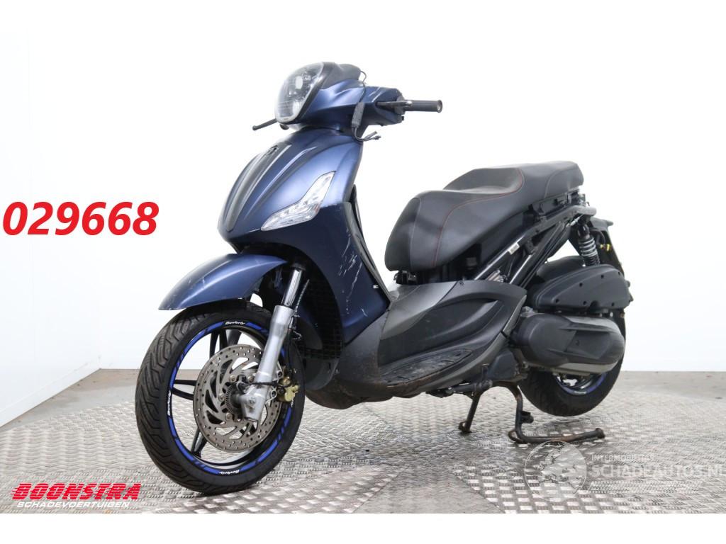 Piaggio Beverly 350 350 Beverly Sport ABS