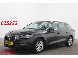 Unfallwagen Seat Leon Sportstourer 1.5 eTSI DSG Style Pano LED ACC Leder Navi SHZ LRHZ AHK 2021/2