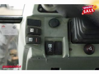 Massey Ferguson  6245 BY 2003 5140hrs picture 14