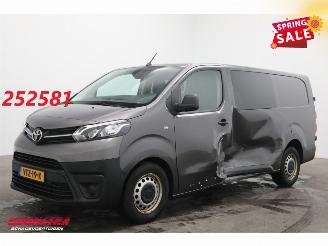 skadebil bedrijf Toyota Proace 2.0 D-4D DoKa DC 6P. Aut. Navi Airco Cruise Apple/Android PDC 2023/6