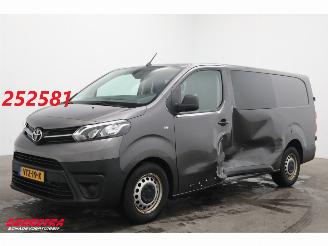 krockskadad bil bedrijf Toyota Proace 2.0 D-4D DoKa 6-Pers. Navi Airco Cruise Apple/Android PDC 2023/6