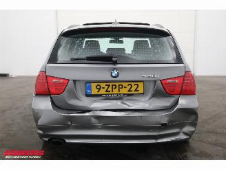 BMW 3-serie Touring 320i Luxury Line Pano Leder Navi Clima Cruise SHZ PDC picture 6