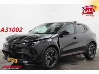 skadebil auto Alfa Romeo Junior Elettrica Speciale 54 kWh Pano LED ACC Massage Camera 5.351 km! 2025/8