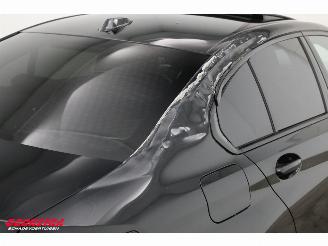 BMW 3-serie 330e M-Sport Schuifdak HUD ACC 360° H/K Memory picture 14