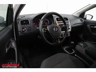 Volkswagen Polo 1.4 TDI BlueMotion Navi Airco Cruise picture 19