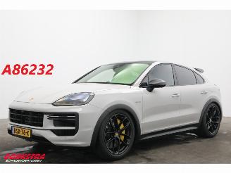 damaged passenger cars Porsche Cayenne 4.0 Turbo GT E-Hybrid PCCB Sport Chrono PDLS+ HUD Burmester HUD 360° 2024/3