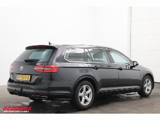 Volkswagen Passat Variant 1.6 TDI Connected Series LED Navi Clima Cruise PDC AHK picture 3