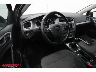 Volkswagen Golf Variant 1.2 TSI Comfortline Bluetooth Clima Cruise PDC AHK 145.820 km! picture 16