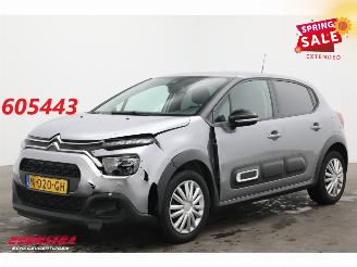 Vaurioauto  passenger cars Citroën C3 1.2 PureTech Feel Navi Clima Cruise PDC 62.639 km! 2021/10