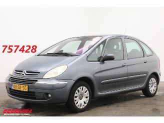  Citroën Xsara-picasso 1.6i-16V Caractère Clima Cruise PDC AHK 2006/2