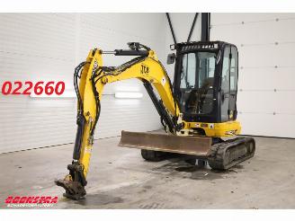 krockskadad bil bedrijf JCB Daily ZTS 8035 BY 2014 2.681 Uur 2014/1