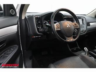 Mitsubishi Outlander 2.0 PHEV Instyle 4WD Schuifdak Leder Cruise Camera SHZ AHK picture 13