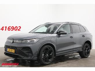 Vaurioauto  passenger cars Volkswagen Tiguan 1.5 eHybrid R-Line Edition Pano LED ACC LRHZ ErgoComf. 3.820 km! 2025/10