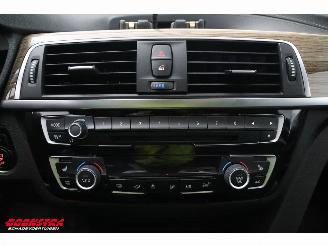 BMW 3-serie Touring 320i Aut. Pano LED Leder Clima Cruise SHZ picture 18