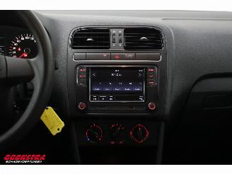 Volkswagen Polo 1.2-12V Trendline 5-DRS Bluetooth Airco 189.883 km! picture 17