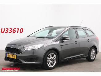 škoda osobní automobily Ford Focus 1.0 Trend Navi Airco Cruise PDC 2017/2
