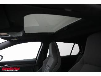 Volkswagen Golf 2.0 TDI GTD Pano LED ACC LRHZ Camera SHZ picture 17