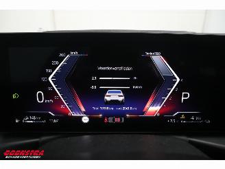 BMW 3-serie 330e M-Sport Schuifdak Leder LED Navi Clima Cruise Camera SHZ picture 20