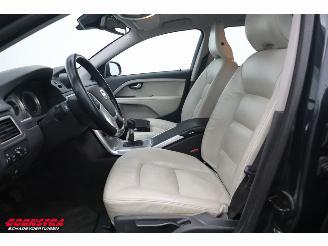 Volvo V-70 1.6 T4 Momentum Leder BiXenon Navi Clima Cruise SHZ PDC AHK picture 13