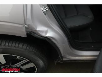 Volvo Xc-60 2.0 T6 Plug-in hybrid AWD Plus Dark Pano LED ACC H/K HUD 360° AHK picture 8