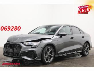 krockskadad bil auto Audi A3 35 TFSI S-Line Limousine LED Bluetooth ACC Clima SHZ 2023/12