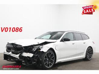 Schadeauto BMW M5 Touring Drivers Package HUD Carbon B&W ACC 360° AHK 2025/3