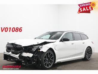 Unfallwagen BMW M5 Touring Drivers Package HUD Carbon B&W ACC 360° AHK 2025/3