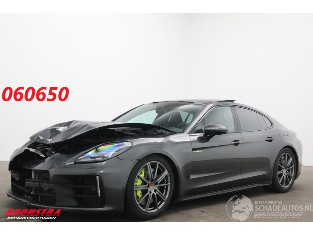 Porsche Panamera 4S E-Hybrid Pano PDLS+ Sport Chrono HUD Bose ACC Memory 10.976 km!