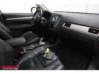 Mitsubishi Outlander 2.0 PHEV Instyle 4WD Leder Schuifdak Navi Clima Cruise SHZ AHK picture 10