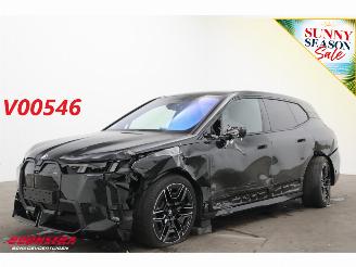 škoda osobní automobily BMW iX xDrive M70 112 kWh Pano LED ACC B&W Memory 360° AHK 2025/4