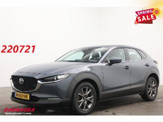 Unfallwagen Mazda CX-30 2.0 e-SkyActiv-X M Hybrid Comfort Leder HUD Memory Camera SHZ LRHZ 2021/10