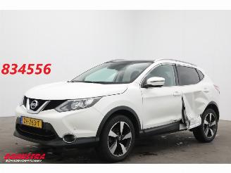 Unfallwagen Nissan Qashqai 1.2 Tekna Pano 360° Navi Clima Cruise PDC 2016/11