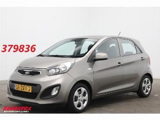 Auto incidentate Kia Picanto 1.0 CVVT Comfort Pack 5-DRS Airco 138.552 km! 2013/3