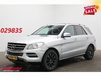 Damaged car Mercedes M-klasse 350 4Matic Schuifdak Memory BiXenon Camera SHZ AHK 2012/2