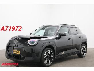 Voiture accidenté Mini Mini E Classic L 42.5 kWh Pano LED ACC H/K HUD 360° LRHZ 2025/2