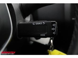 Renault Clio 1.0 TCe Zen Bluetooth Airco Cruise AHK picture 22