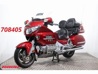 krockskadad bil motor Honda GL 1800 Gold Wing GL 1800 Gold Wing Dual C-ABS Deluxe Cruise Radio Reverse 2008/1