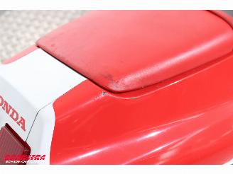 Honda VFR 400 R picture 10