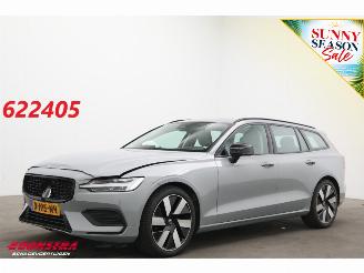 Damaged car Volvo V-60 2.0 B3 Momentum Advantage LED ACC Leder Apple/Android LRHZ AHK 2024/1